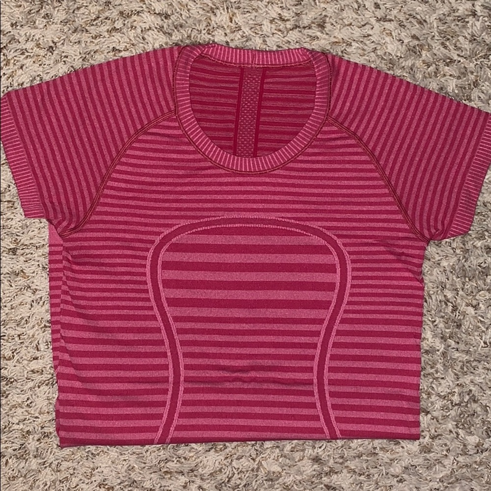 LULULEMON SWIFTLY TOP